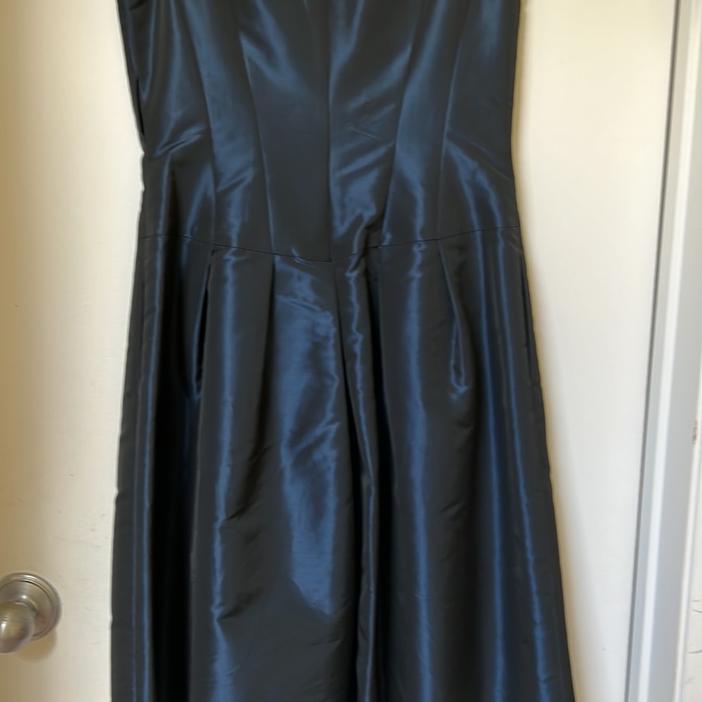 Ann Klein embroidered sequin dress - Picture 8 of 10